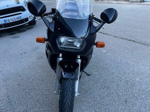 VEND OU ÉCHANGE SUZUKI 750 GSXF