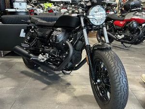 MOTO-GUZZI V9 BOBBER 2025