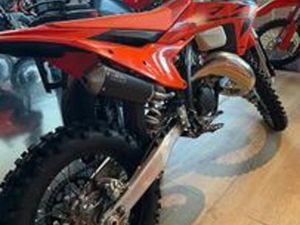 KTM 125 XCW 2025 ENDURO E MOTARD