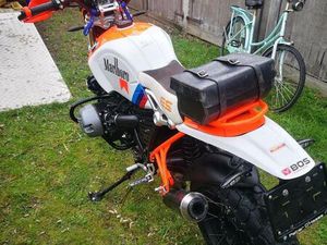 ② BMW GS URBAN LAC ROSE REPLICA