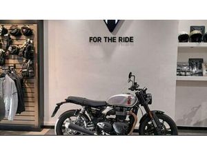 VENDO TRIUMPH SPEED TWIN 900 (2025) USATA A ROMA (CODICE 9859676) - MOTO.IT