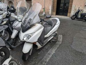 HONDA FORZA 250 X BIANCO