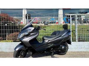 VENDO SUZUKI BURGMAN AN 400 ABS (2010 - 13) USATA A VIGEVANO (CODICE 9859110) - MOTO.IT