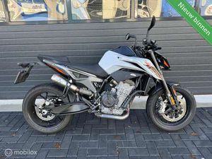 KTM 790 DUKE ABS GRIJS