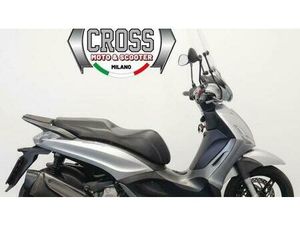 VENDO PIAGGIO BEVERLY 350 ABS (2016 - 20) USATA A MILANO (CODICE 9859285) - MOTO.IT