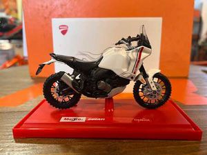 DUCATI DESERTX BIANCO