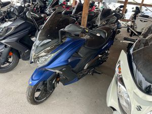 KYMCO AK 550 550 ABS TC →