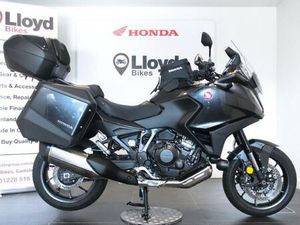 HONDA NT1100 1084 CC