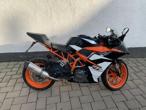 KTM KTM RC 390 | KTM SCHECKHEFTGEPFLEGT|VIELE EXTRAS