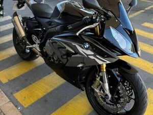 BMW S1000RR NACIONAL MOITA