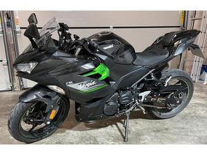KAWASAKI NINJA 400