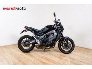 YAMAHA MT 09 - 2023
