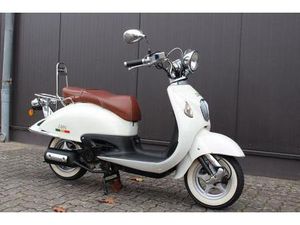 ANDERE IVA RETRO ROLLER/ 4 TAKT/ E-START
