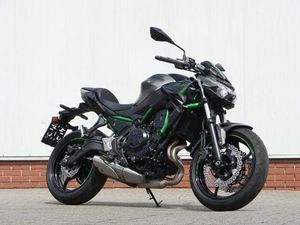KAWASAKI Z650