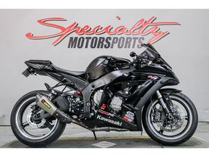 2011 KAWASAKI NINJA® ZX™-10R