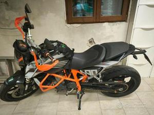 KTM 690 DUKE A2