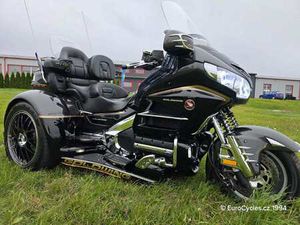 HONDA GL 1800 GOLD WING TRIKE