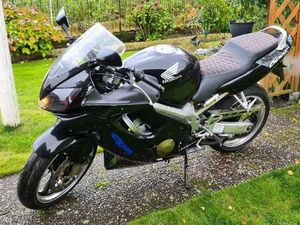 HONDA CBR 600