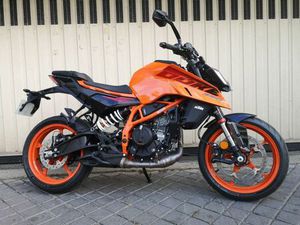 KTM 390 DUKE ABS 2025 390 CM3 | MOTO ROADSTER | 162 KM | ORANGE | 92320 CHATILLON