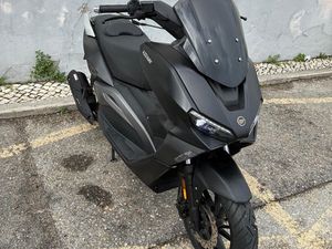 SUZUKI BURGMAN 125