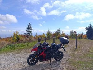 SUZUKI GSX-S 1000 F , MODEL 2018, HITNO, 2017 GOD.