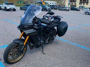 YAMAHA TRACER 9 GT PLUS NERO