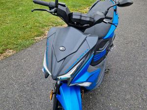 ROLLER KYMCO SUPER 8 R 50I NEUFAHRZEUG SOFORT VERFÜGBAR