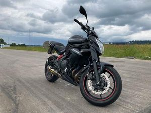 KAWASAKI ER-6N AKRAPOVIC