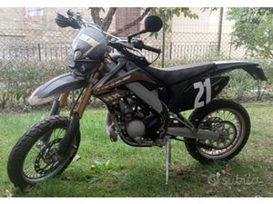 SUPERMOTARD 50 HM DERAPAGE