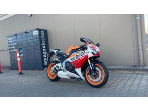 HONDA CBR 1000RR REPSOL