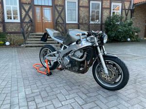 HONDA CBR 900 RR FIREBLADE CUSTOM STREETFIGHTER