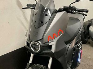 SEAT MÓ 125 (BAUGLEICH MIT SILECE S 01)