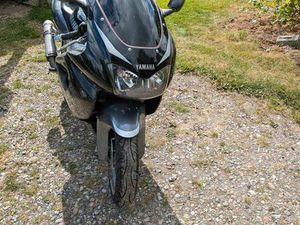 YAMAHA YZF 1000 THUNDERACE