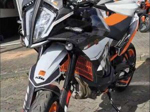 KTM 890 SMT