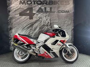 YAMAHA FZS1000 FAZER