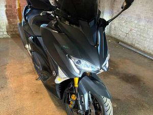 LIGNE AKRAPOVIC + SILENCIEUX D’ORIGINE