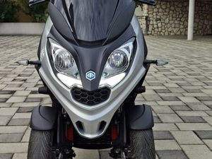 PIAGGIO MP3 300 HPE SPORT, 2022 GOD.