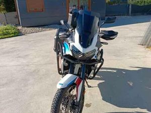 HONDA - AFRICA TWIN 1100