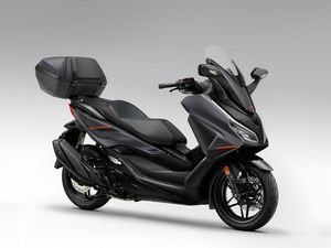 HONDA NSS 350 FORZA SPECIAL EDITION, SCOOTER, IMMATRICULATION D’UN JOUR, CHF 6'600.-