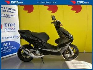 YAMAHA AEROX 50 FINANZIABILE - NERO - 23700