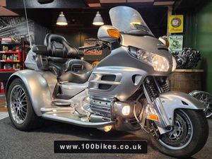 2009 HONDA GL1800 GOLDWING DELUXE EML MARTINIQUE TRIKE WITH 27,000 MILE'S