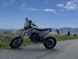 HUSQVARNA FC 450 ROCKSTAR EDITION