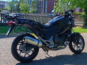 VENDO HONDA NC 750 X ABS (2014 - 15) USATA A VIGEVANO (CODICE 9860892) - MOTO.IT