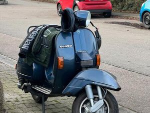 VESPA PX200 LUSSO ORIGINAL 2 SATZ SCHLÜSSEL UND PAPIERE VORHANDEN