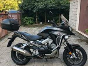 HONDA CROSSRUNNER 800