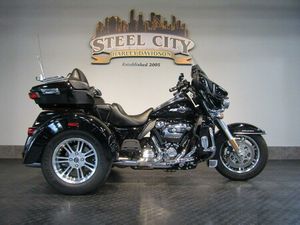 2022 HARLEY-DAVIDSON® FLHTCUTG - TRI GLIDE® ULTRA