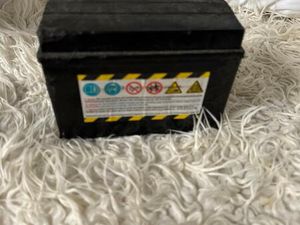 BATTERIE FÜR MOTORRAD/ROLLER