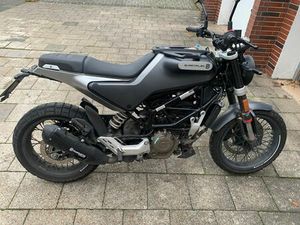 HUSQVARNA SVARTPILEN 125