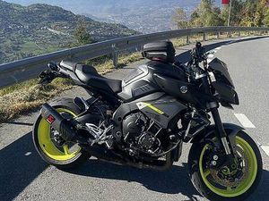 YAMAHA MT 10