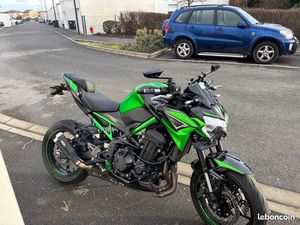 MOTO KAWASAKI Z900 - ANNÉE 2022